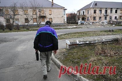 СКР возбудил дело по факту покушения на замглавы администрации Новой Каховки. Следователи возбудили дело по факту покушения на убийство заместителя главы Военно-гражданской администрации Каховского административного района Херсонской области. По данным следствия, не позднее 12 часов 13 марта неизвестный заложил самодельное взрывное устройство (СВУ) вблизи кафе в Новой Каховке.