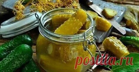 Огурчики с изюмом.