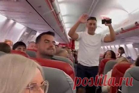 Пассажир пригрозил попутчикам бомбой, сорвал рейс в Турцию и попал на видео. Пассажир авиакомпании Jet2 пригрозил попутчикам бомбой, которую якобы пронес на борт, и сорвал рейс. Задержание мужчины полицией попало на видео. Самолет должен был вылететь из британского города Восточный Мидленд в турецкую Анталью. Правонарушитель заявил о взрывном устройстве, когда все пассажиры уже заняли места.
