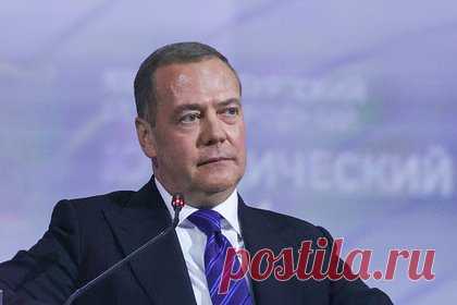 Медведев поблагодарил одну страну за поддержку в противостоянии с Западом