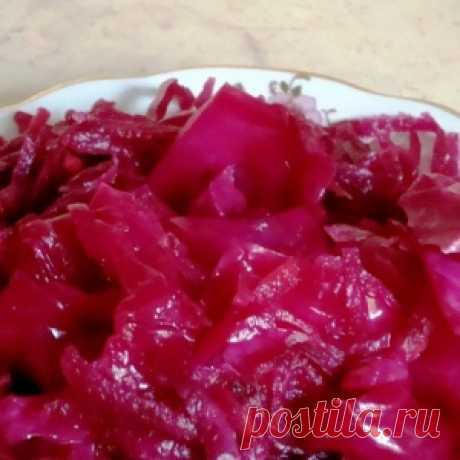 Капуста маринованная острая со свеклой