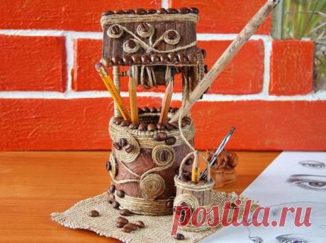 Декоративная кофейная фигурка Сегодня попробуем сделать еще декоративную кофейную фигурку — «Колодец». В интерьере смотрится очень оригинально, приятно пахнет кофе, можно использовать как настольную подставку для канцелярии.Матери...