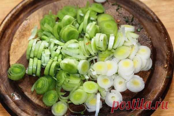 Полезные свойства лука-порея | Женский журнал