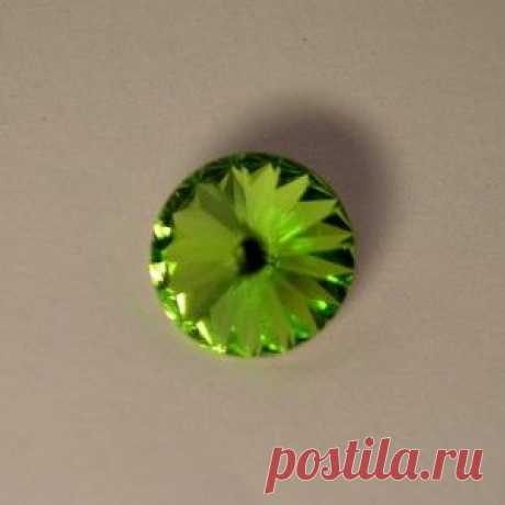 Swarovski Rivoli 12 мм Peridot