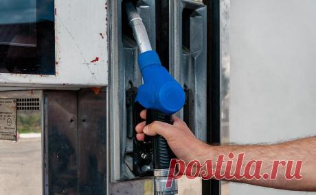 Ростехнадзор проверит все автозаправки в Дагестане. Ростехнадзор проверит все автозаправочные станции на территории Дагестана, сообщает ТАСС со ссылкой на администрацию главы республики Сергея Меликова.