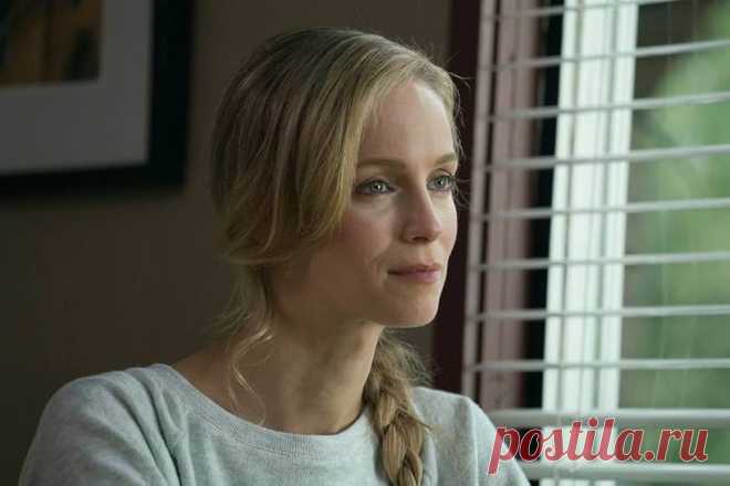 Лора Риган, 17 октября, 1977