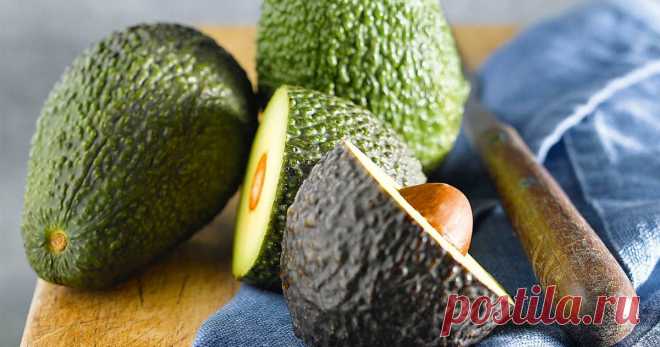 Cansancio, dolor de cabeza, calambres musculares... son algunos de los síntomas que indican que no tomas suficiente magnesio. Descubre qué alimentos debes incorporar a tu dieta para que no te falte magnesio.