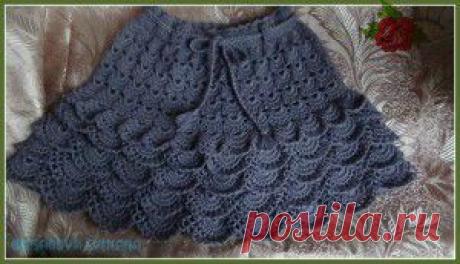 Как связать юбочку с рюшами для девочки крючком?