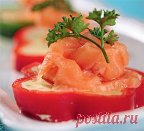 Кольца из перца с лососем, закуска. Пошаговый рецепт с фото на Gastronom.ru