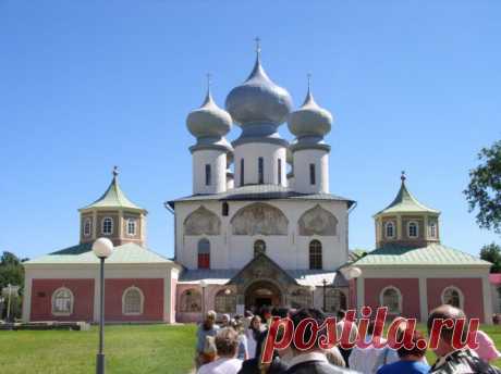 Тихвинский монастырь