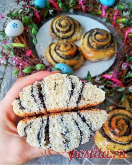 Булочки с маком