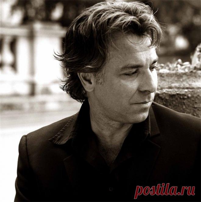 Золотые голоса:Роберто Аланья - 52 года..."Страсть". Концерт в Королевской опере Версаля