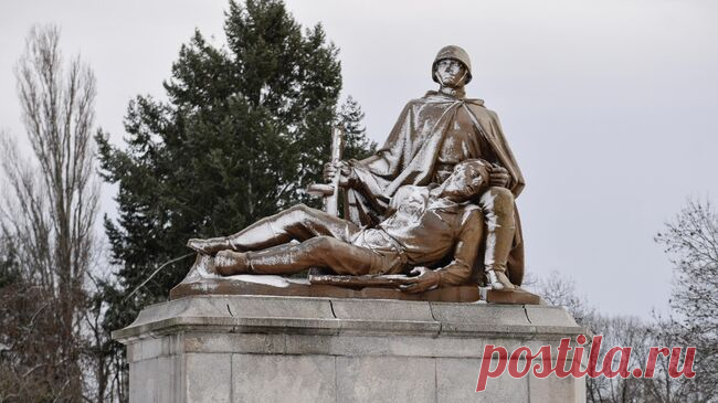 Польша требует отменить в Германии аукцион вещей, связанных с Холокостом