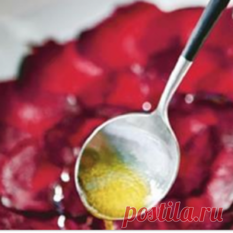 Меньше калорий, чем в яблоке: свекольный салат по грузинскому рецепту - МирТесен