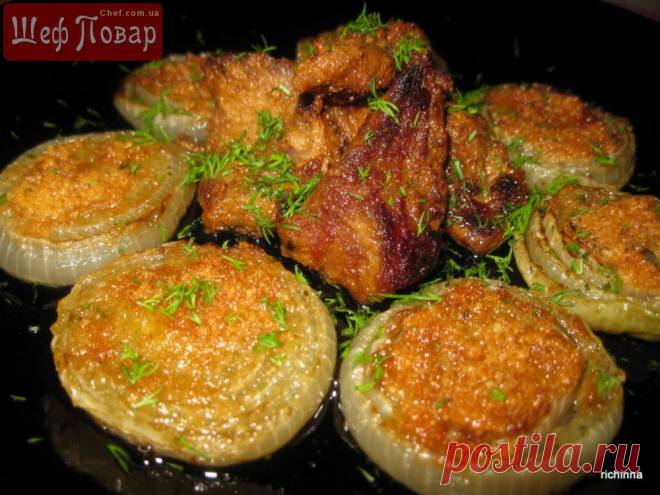 Мясо в горчице с луком на гарнир