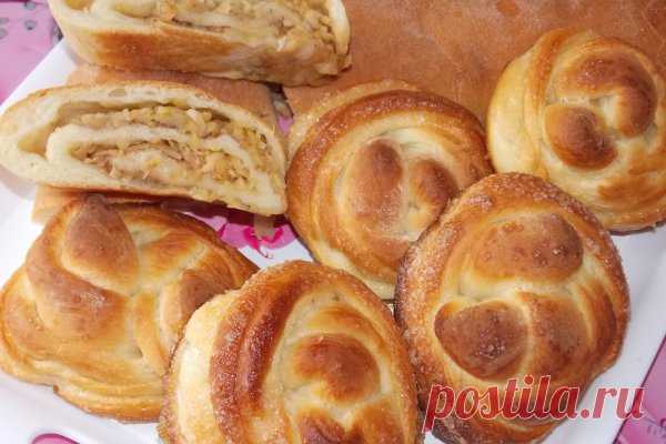Рулет с яблоками и булочки с сахаром из дрожжевого теста без яиц | CityWomanCafe.com