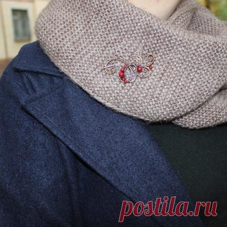 #brosh #bulavka #cooperjewelry #cuprumarenadlakażdego #metaljewelry #wirewrapjewelry #wirework #wirewrap #etsysellersofinstagram #etsy #etsyuk #etsybestsellers #etsyusa #etsyusa #usa#etsyshop #hendmade #jewerly #art #artjewelry