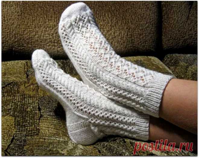 Летом тоже пригодятся ажурные носочки. Красивые варианты спицами | Paradosik_Handmade | Яндекс Дзен