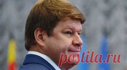 Губерниев — о словах Вирер про россиян: итальянцы всегда сохраняли вменяемость. Спортивный комментатор Дмитрий Губерниев прокомментировал слова биатлонистки Доротеи Вирер касательно допуска российских спортсменов к международным турнирам. Читать далее