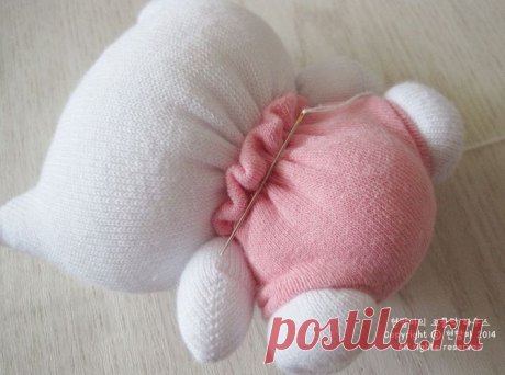 Шьем игрушки из носков. КОТЕНОК