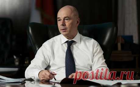 Силуанов назвал исключения из дополнительного сбора с бизнеса. Власти уже определили налоговые новации для нефтегазовых компаний, их не станут нагружать дополнительным сбором для бизнеса, сказал министр финансов. Ожидается, что бюджет получит около 300 млрд руб., оценил он