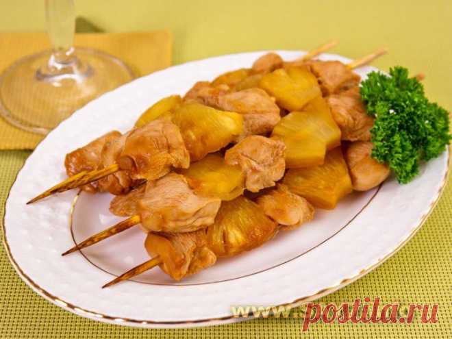 Шашлычки «Домашние» с куриным филе и ананасами