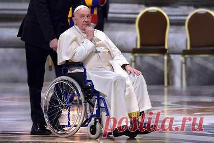 Папа Римский заболел воспалением легких. Папа Римский Франциск заболел воспалением легких. «Сегодня я не могу выступить из окна [Апостольского дворца], потому что у меня воспаление легких», — сказал он. При этом понтифик подтвердил намерение поехать в Дубай, в котором 1 декабря пройдет климатическая конференция ООН.