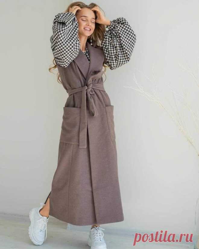 Стильный длинный жилет