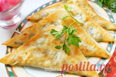 Треугольнички из лаваша грибами и картофелем — Домашний уют