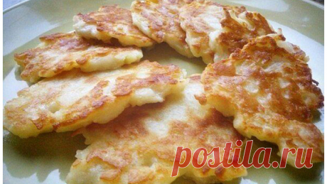 Яблочные оладьи - Детская кухня