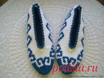 Тапочки «Море,море…» тунисским крючком (Вязание крючком) Автор Nelia Ltava Модель взята от турецких рукодельниц , вязала по фото Размер 39 Начало вязания 22 петли,вязать по схеме 1,количество волн зависит от размера ноги,схема для 39 размера. Дальше вяза…