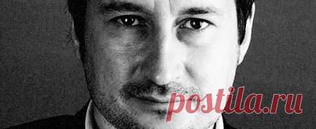 Мэнселл Клинт «Clint Mansell» 131 285 песен слушать онлайн или скачать mp3 + биография + 76 149 видео-роликов: британский музыкант и композитор, бывший вокалист и гитарист группы Pop Will Eat Itself; автор звуковых дорожек к фильмам Даррена Аронофски и Данкана Джонса