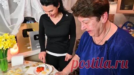 Салат "Гости в шоке из чего же он!" А вкусный какой!