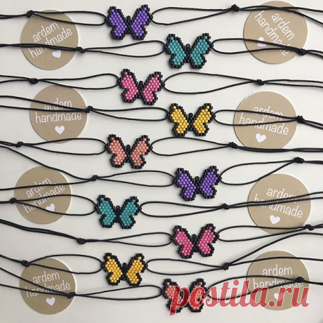 💫 Kış kelebekleri uçmaya hazır😃
.
.
.
.

#bracelet #handmade #miyuki #miyukibracelet #miyukibeads #butterfly #butterflies #green #minimal #nature #spring #green #yellow #blue #pink #orange #ardemhandmade #bileklik #elyapımı  #miyukibileklik  #miyukiboncuk #kelebek #doğa #bahar #yeşil #mavi #sarı #pembe #turuncu
