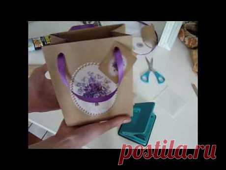 Делаем бумажный пакет своими руками. Упаковка для подарка..