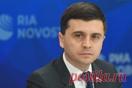 В Крыму ответили на заявления США о планах России вторгнуться на Украину. Крымский политический эксперт и депутат Госдумы седьмого созыва Руслан Бальбек назвал «пустой болтовней» заявление Пентагона о планах России сфабриковать предлог для вторжения на Украину. По словам политика, у России нет опыта в создании фейковых новостей и видео, «и получать мы его не собираемся».