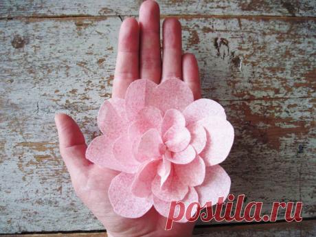Two Shades of Pink: Fabric Vine Part 2: Petal Flowers