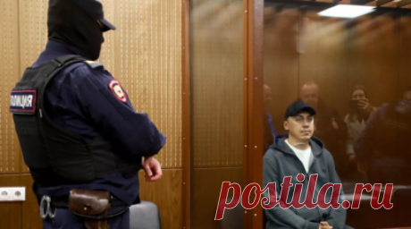 Блогера Портнягина отпустили из-под домашнего ареста. Тверской суд Москвы изменил меру пресечения блогеру Дмитрию Портнягину с домашнего ареста на запрет определённых действий, сообщает РИА Новости. Читать далее