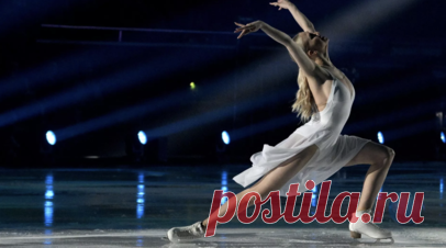 Фигуристка Леонтьева перенесла операцию: поднялась температура, вздулись пальцы. Российская фигуристка Софья Леонтьева объяснила, почему её дуэт с Даниилом Горелкиным снялся с четвёртого этапа Гран-при России в Москве. Читать далее