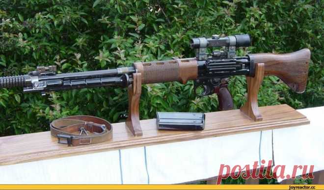 FG-42 Fallschirmjägergewehr 42, автоматическая винтовка, оружие второй мировой войны.