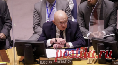 «Пробили очередное дно»: Небензя раскритиковал созыв Совбеза ООН по поводу якобы присутствия военных КНДР в России. Постпред РФ при ООН Василий Небензя осудил созыв заседания Совбеза организации по Украине ради обсуждения якобы присутствия военных КНДР в России. По его словам, союзники Киева тем самым «пробили очередное дно» по продвижению дезинформации. Дипломат также указал на двойные стандарты Запада и заявил, что «разыгранный спектакль» на тему северокорейских военных призван оправдать…