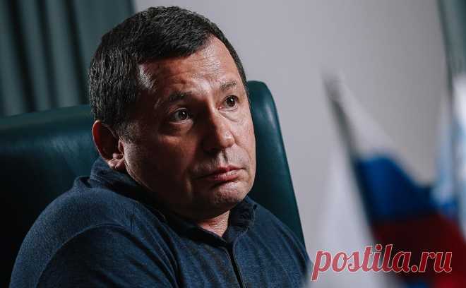Совладелец Внуково занялся производством инструментов для металлургов. После ухода западных брендов совладелец аэропорта «Внуково» Виталий Ванцев вложил 4 млрд руб. в запуск производства металлорежущего инструмента под брендом Aurora. Его разместили на площадке авиаремонтного завода