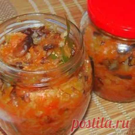Заготовки впрок: Капустная солянка с грибами в мультиварке.