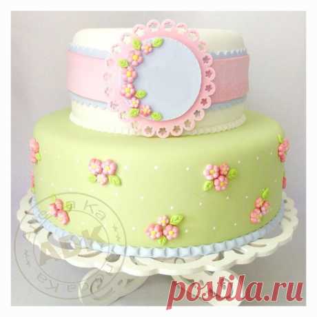 Pretty | Cake Decorating