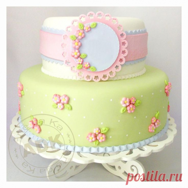 Pretty | Cake Decorating