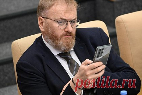 В Госдуме призвали «расстрелять к чертям собачьим» торговцев вейпами