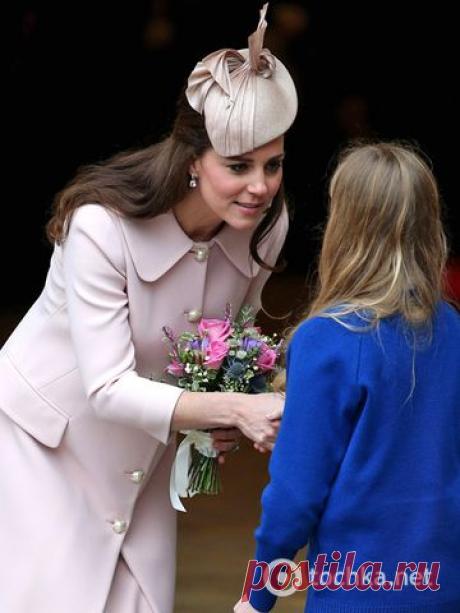 Беременная Кейт Миддлтон поразила элегантным нарядом (фото) - glamurchik.tochka.net