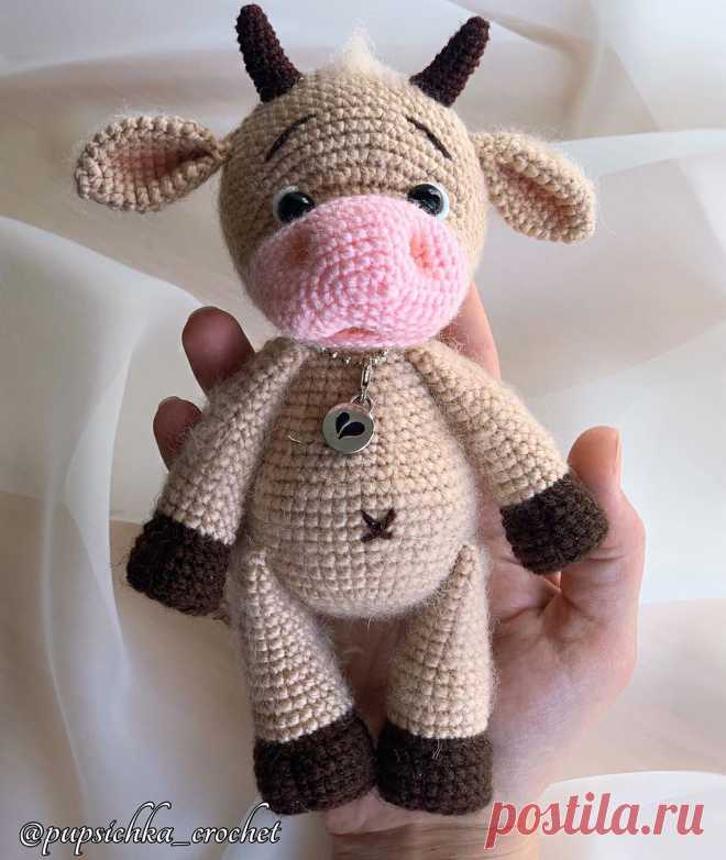 PDF Бычок Тимошка крючком. FREE crochet pattern; Аmigurumi animal patterns. Амигуруми схемы и описания на русском. Вязаные игрушки и поделки своими руками #amimore - корова, коровка, телёнок, бык, бычок.