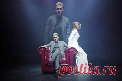 После выхода нового клипа Диму Билана обвинили в служении дьяволу. После выхода нового клипа «Она любила музыку» певца Диму Билана обвинили в служении дьяволу. В совместном видео артиста с Наталией Власовой нашли отсылки к сатанизму и символику иллюминатов. Билан отреагировал на обвинения в своем Instagram-аккаунте и заявил, что он «против дьявола».