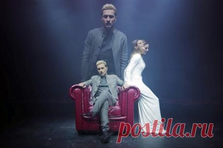 После выхода нового клипа Диму Билана обвинили в служении дьяволу. После выхода нового клипа «Она любила музыку» певца Диму Билана обвинили в служении дьяволу. В совместном видео артиста с Наталией Власовой нашли отсылки к сатанизму и символику иллюминатов. Билан отреагировал на обвинения в своем Instagram-аккаунте и заявил, что он «против дьявола».